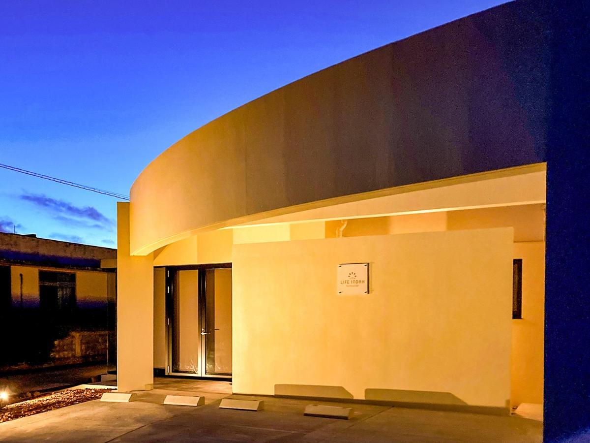 Villa Life Indah Sumuide Nago Exterior photo