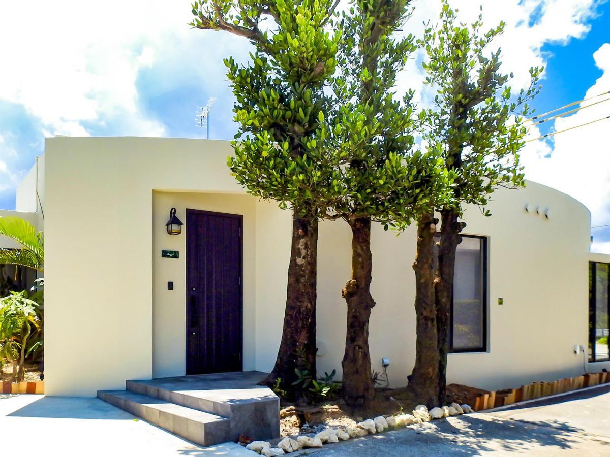 Villa Life Indah Sumuide Nago Exterior photo